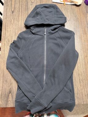 Lululemon Black Scuba Hoodie - Full Zip